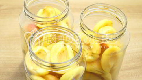 компот из абрикосов