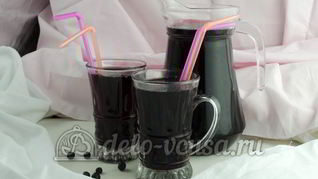 Компот из черники