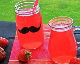 Компот из ревеня и лесной малины