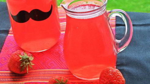 компот из ревеня и лесной малины