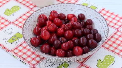 компот из вишни и черешни