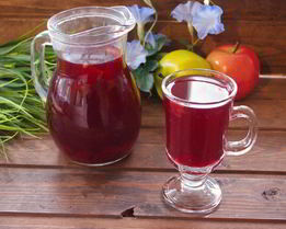 Компот из вишни и яблок