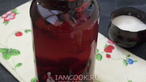 компот из вишни с шелковицей на зиму