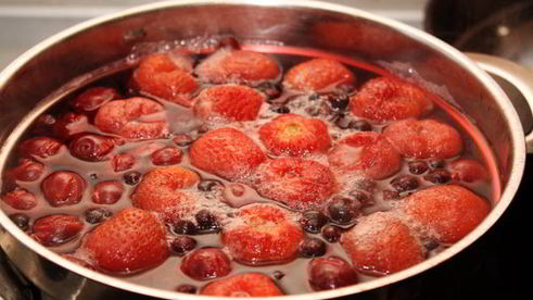 ягодный компот с медом