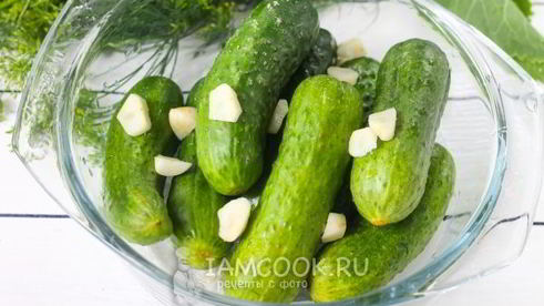 быстрые маринованные огурцы