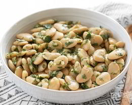 Маринованная белая фасоль