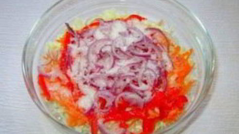 маринованная капуста с красным перцем