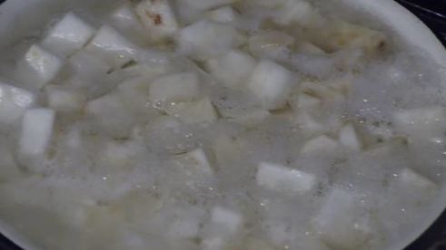 маринованный корень сельдерея