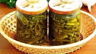 Маринованные чесночные стрелки