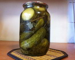 Маринованные огурцы с кабачками