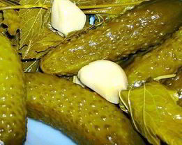 Маринованные огурцы с уксусом