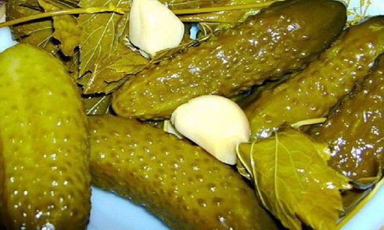 Рецепт маринованных огурцов с уксусом