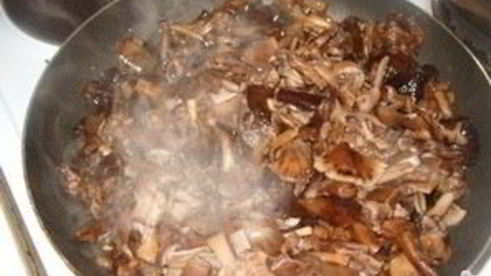 маринованные опята в томатном соусе