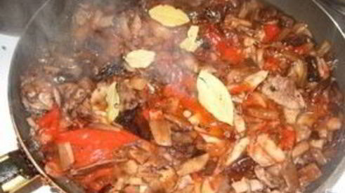 маринованные опята в томатном соусе