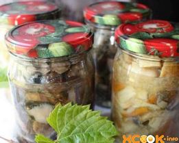 Маринованные подосиновики и белые грибы