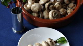 Маринованные шампиньоны