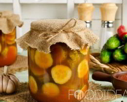 Огурцы с кетчупом чили на зиму в литровых банках