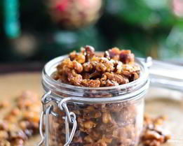 Орехи в карамели