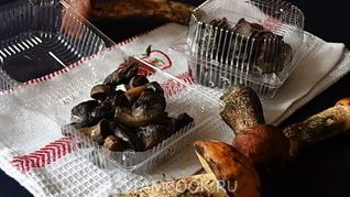 Подосиновики, замороженные на зиму