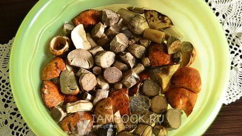 подосиновики, замороженные на зиму