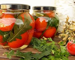 Помидоры на зиму с листьями дуба