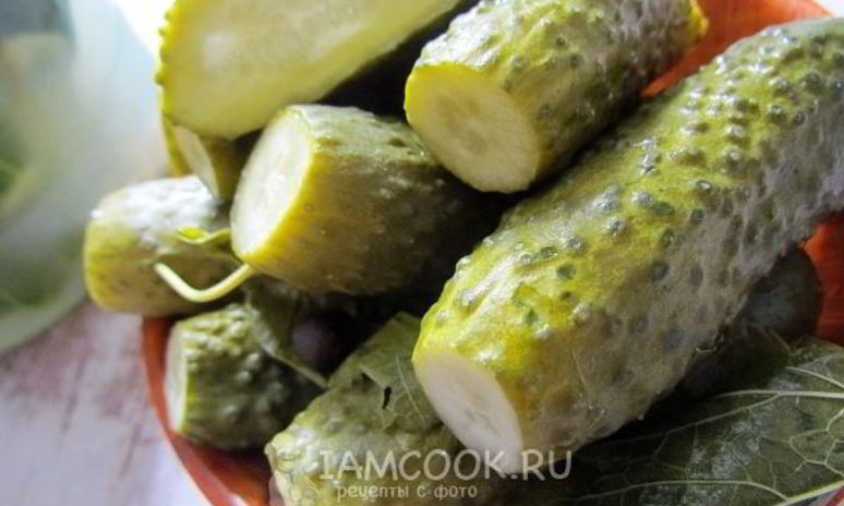 Рецепт хрустящих малосольных огурцов