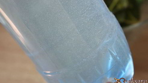 малосольные огурцы на минералке суточные