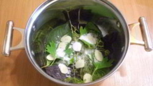 малосольные огурцы