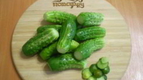 малосольные огурцы