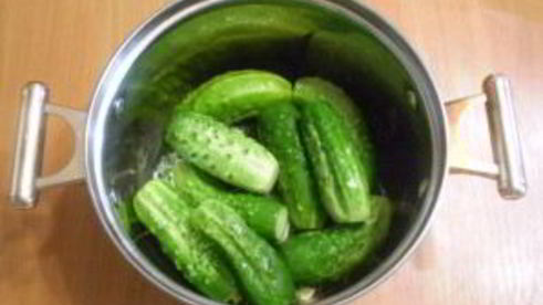 малосольные огурцы