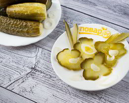 Огурцы консервированные малосольные