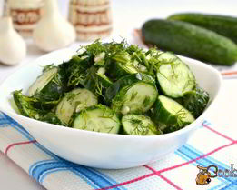 Острые малосольные огурцы за 5 минут