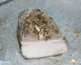 Сало в чесноке