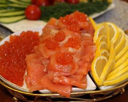 Слабосоленая семга в коньяке с мускатным орехом