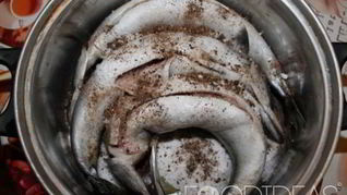 Соленая скумбрия в рассоле