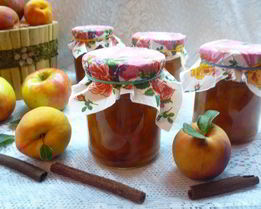 Ароматное яблочно-персиковое варенье