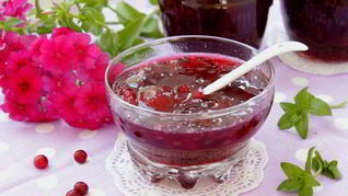 Брусничное варенье с грушей