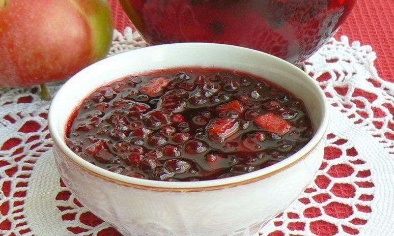 Рецепт брусничного варенья с яблоками