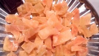 Цукаты из арбузных корок