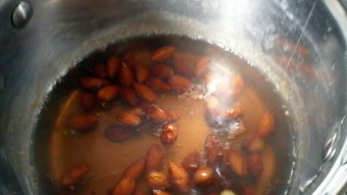 варенье из абрикосов с миндалем