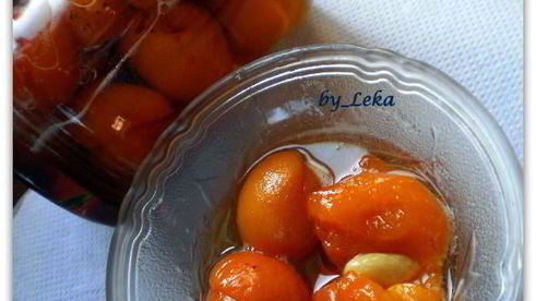 варенье из абрикосов с миндалем