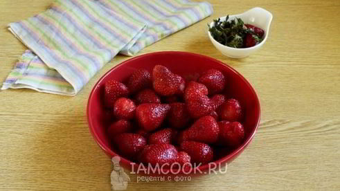 варенье из клубники и бананов