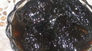 Варенье из зеленых грецких орехов