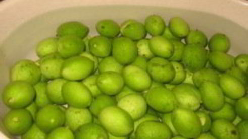 варенье из зеленых грецких орехов