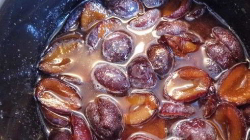 варенье слива в шоколаде