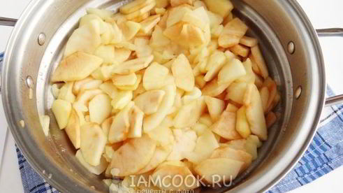 яблочное пюре со сливками на зиму