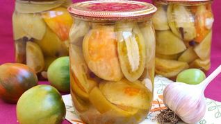 Зеленые помидоры пальчики оближешь на зиму дольками