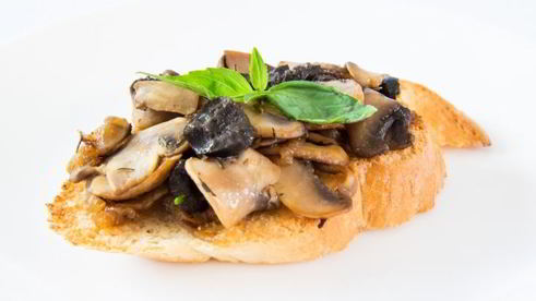 брускетта с грибами