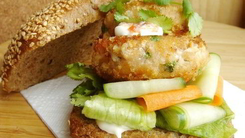 азиатские рыбные бургеры