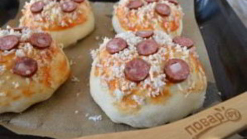 бургеры в стиле пиццы